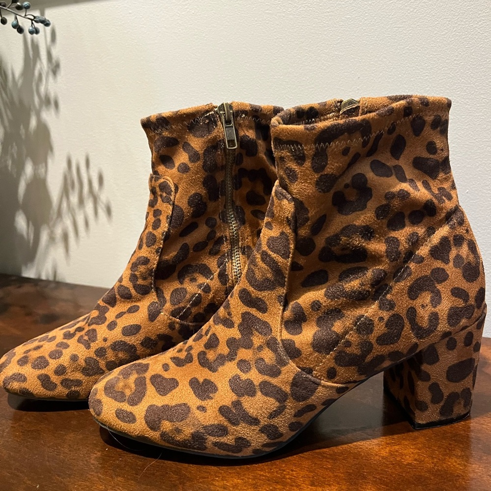 Sugar Brown Leopard Ankle Booties